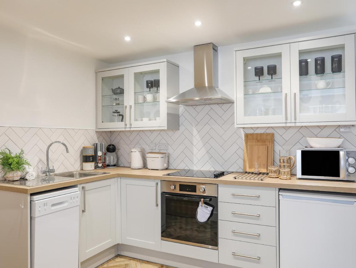 A Mor Apartment Llanfairpwllgwyngyll Ngoại thất bức ảnh